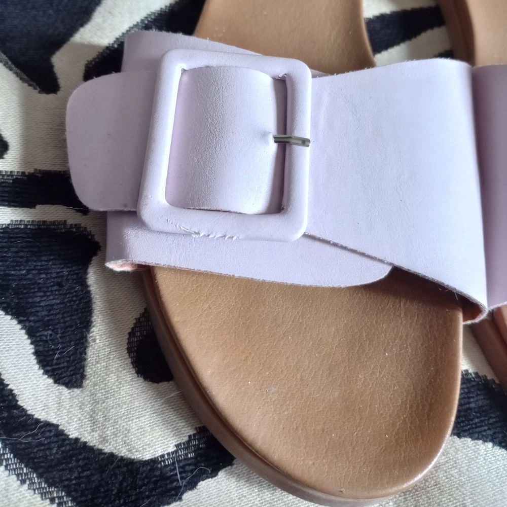 Sandals - Picture 6 of 6